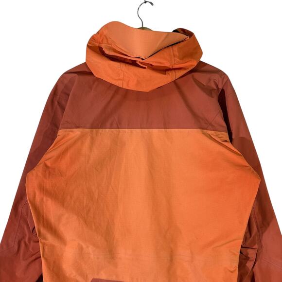 Vintage Arc’teryx Gore-Tex Hooded Light Jacket XL - Picture 6 of 7